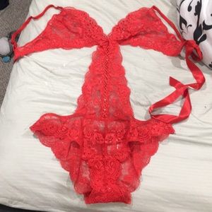 Victoria Secrets Lingerie—NWT